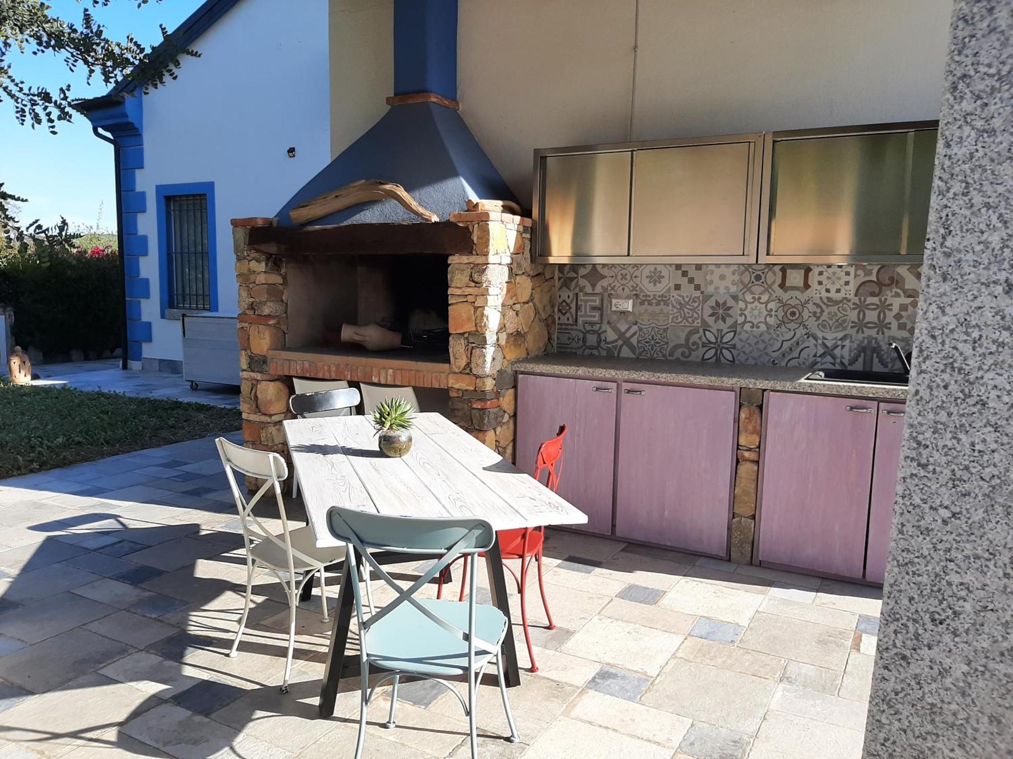 Bed and Breakfast Casale Diletta Castiadas Esterno foto