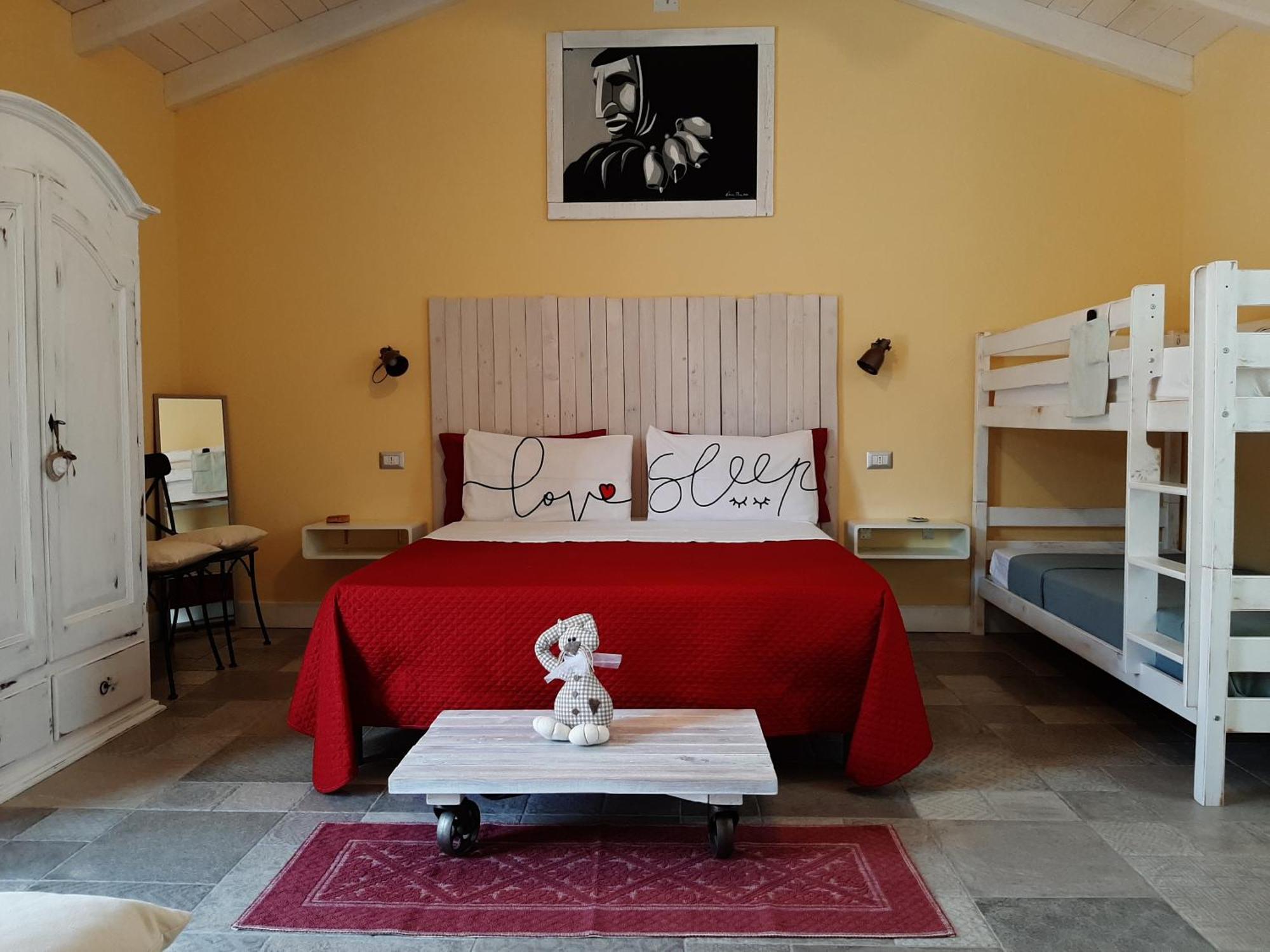 Bed and Breakfast Casale Diletta Castiadas Esterno foto